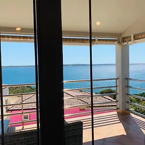 L&l&l Apartment