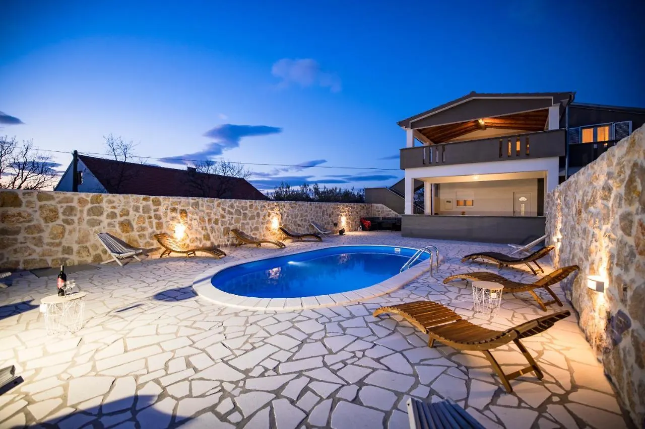 Villa Sunset Benkovac Croatia